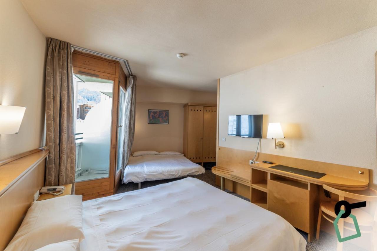 Hotiday Hotel Colle Sestriere Buitenkant foto