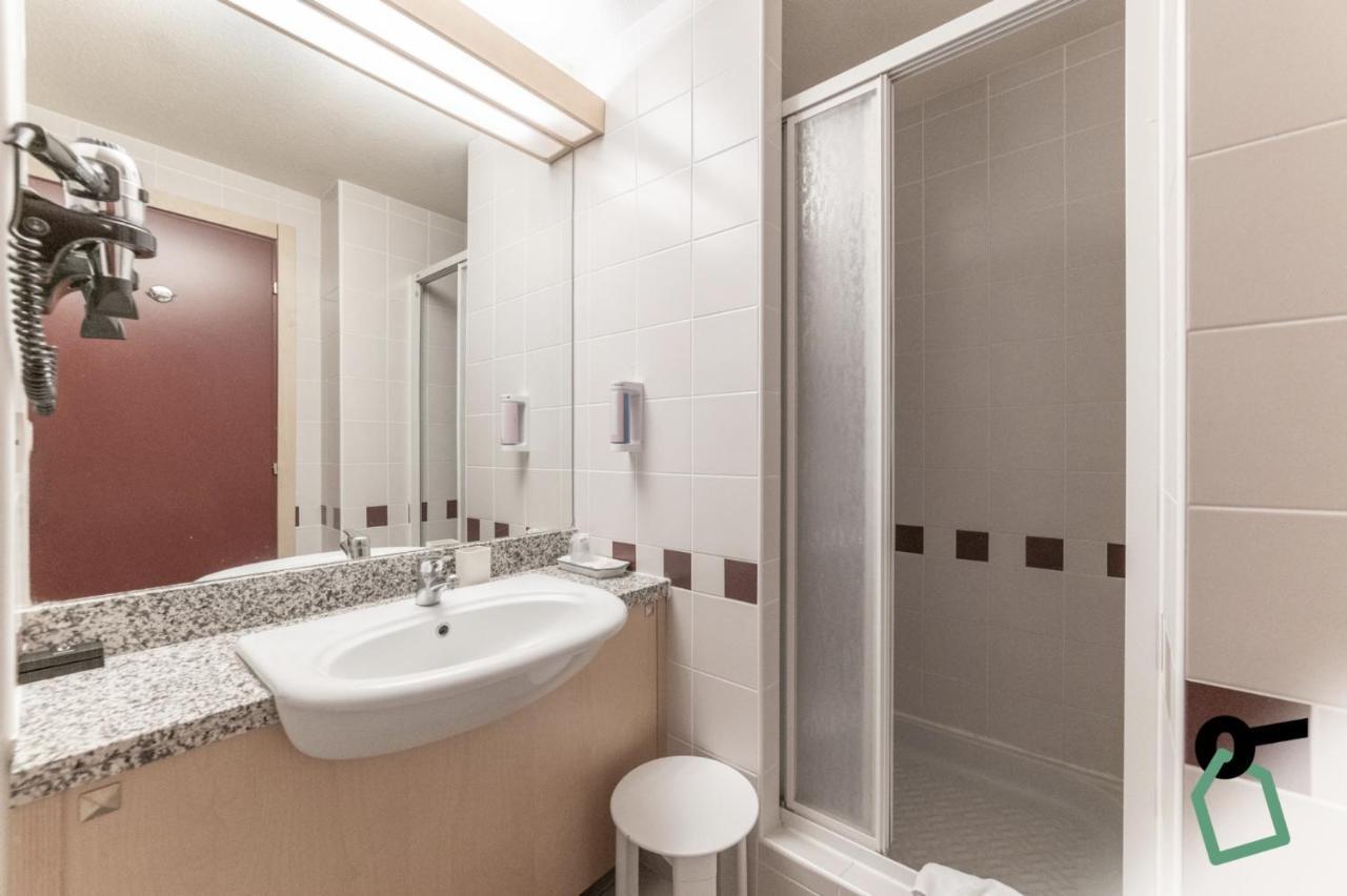 Hotiday Hotel Colle Sestriere Buitenkant foto
