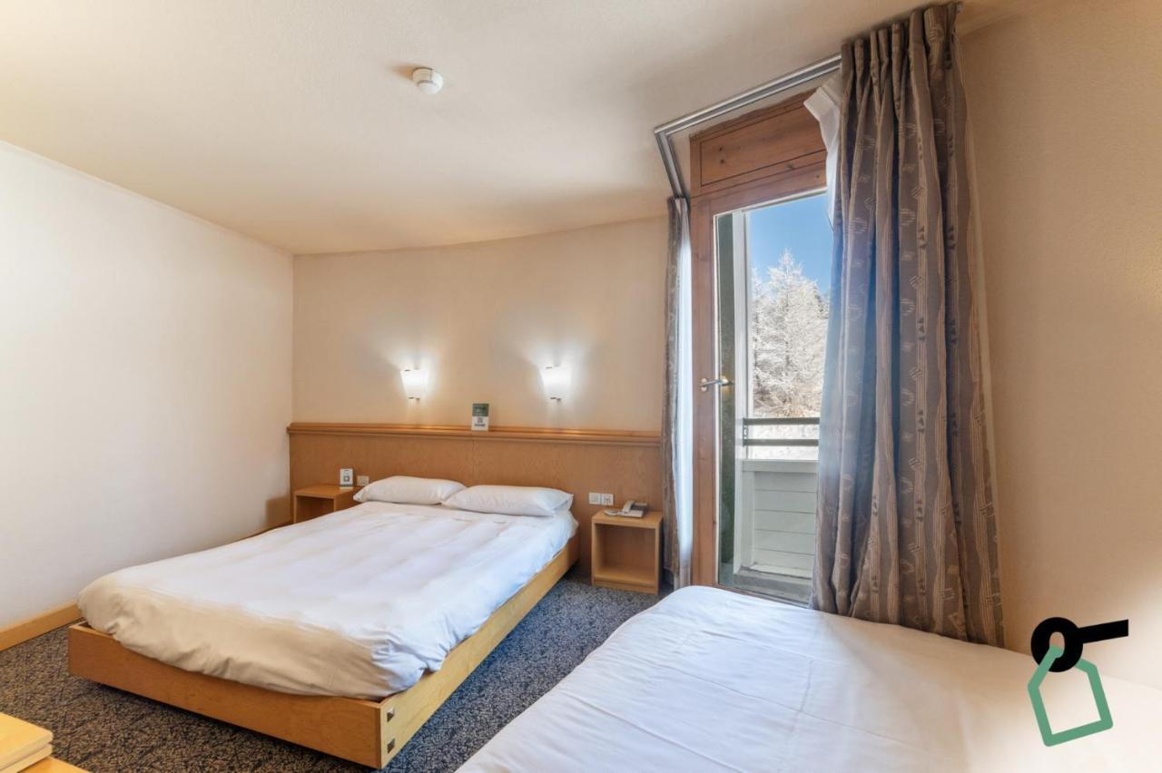 Hotiday Hotel Colle Sestriere Buitenkant foto